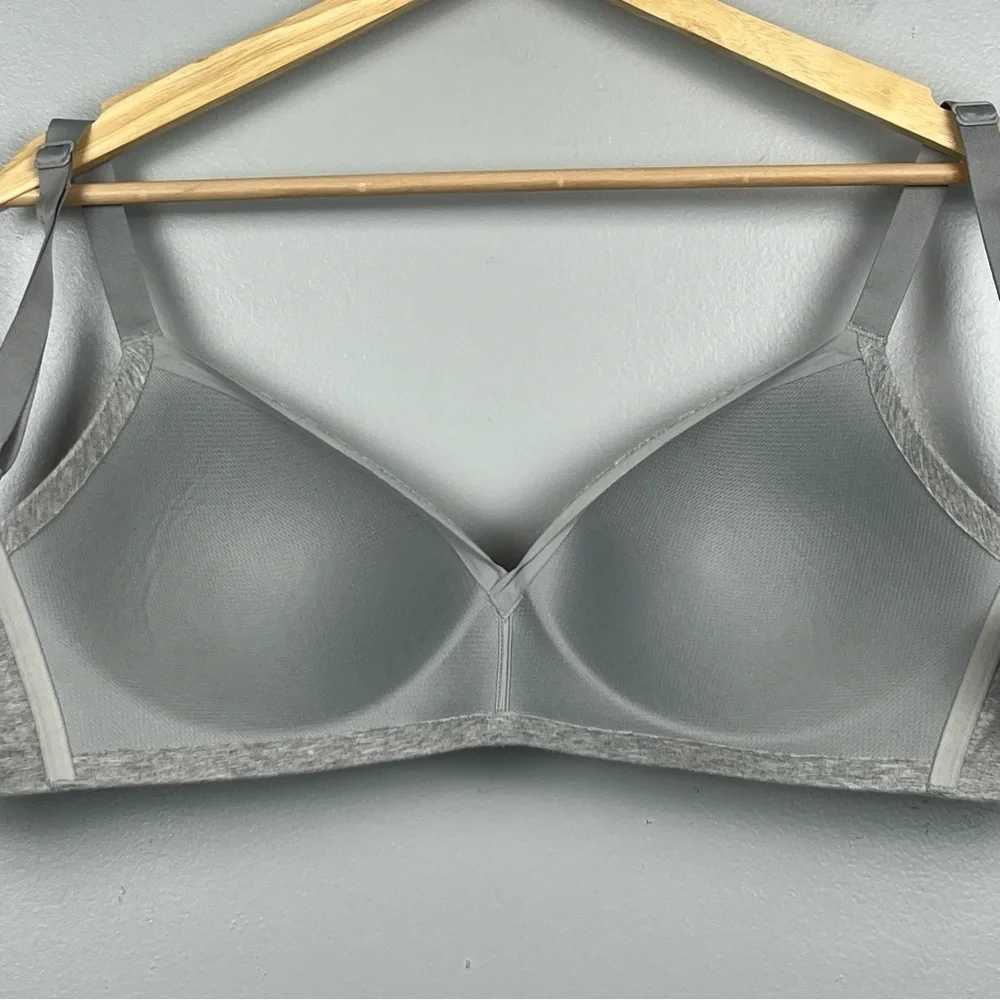 Tommy John Cool Comfort Lightly Lined heather gray convertible strap bra, 38C.
